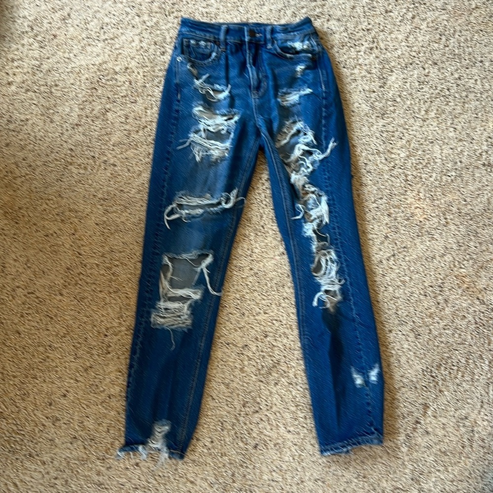 American Eagle Mom jeans size 000; has a small stain on the left lower leg